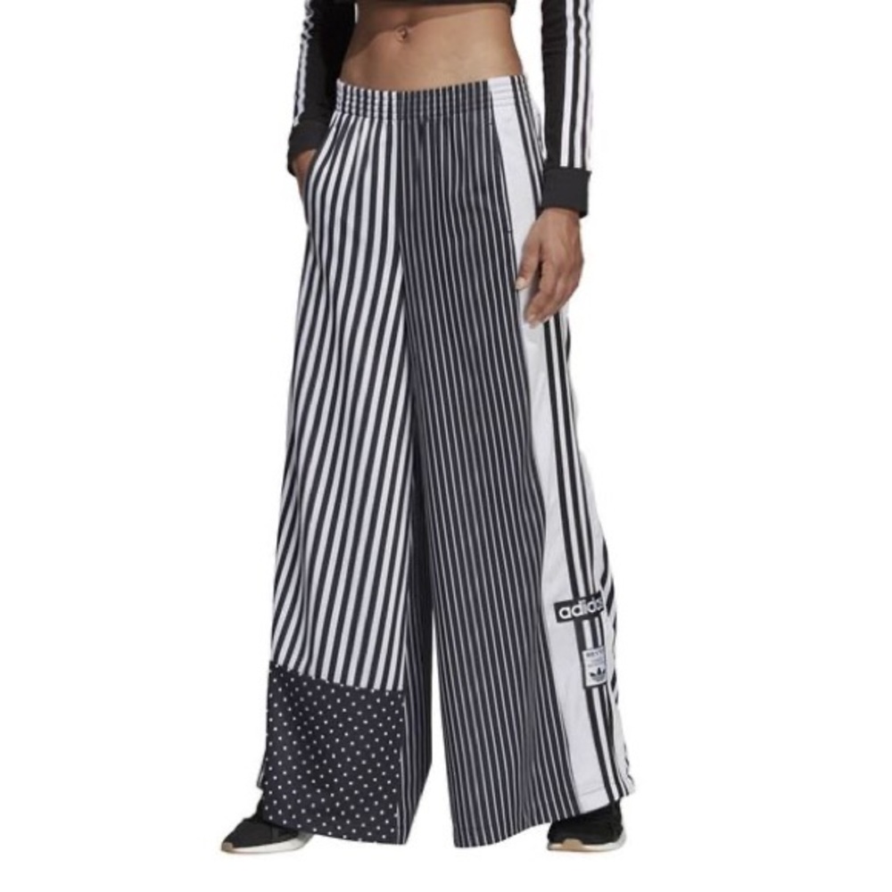 ADIDAS DU9720 BLACK/WHITE TRACK PANTS, size S